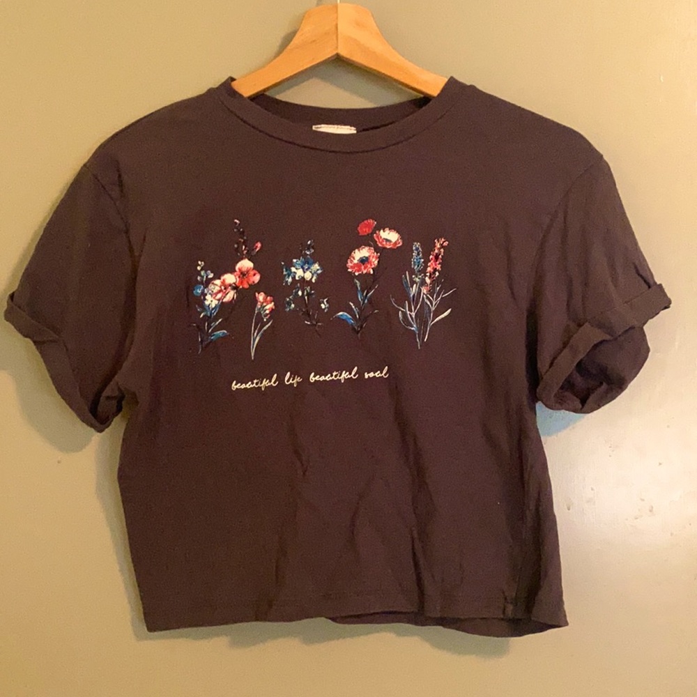 Dirtee Laundry Grey Graphic Crop Top